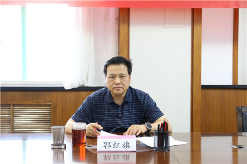 4R5A1055.jpg
